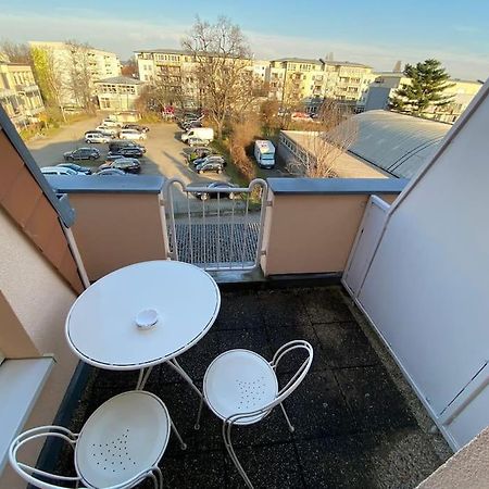 Schoene 2-Raumwohnung In Дрезден Екстериор снимка